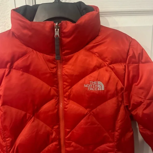 Vintage The North Face 550 Red Women’s Puffer Jacket